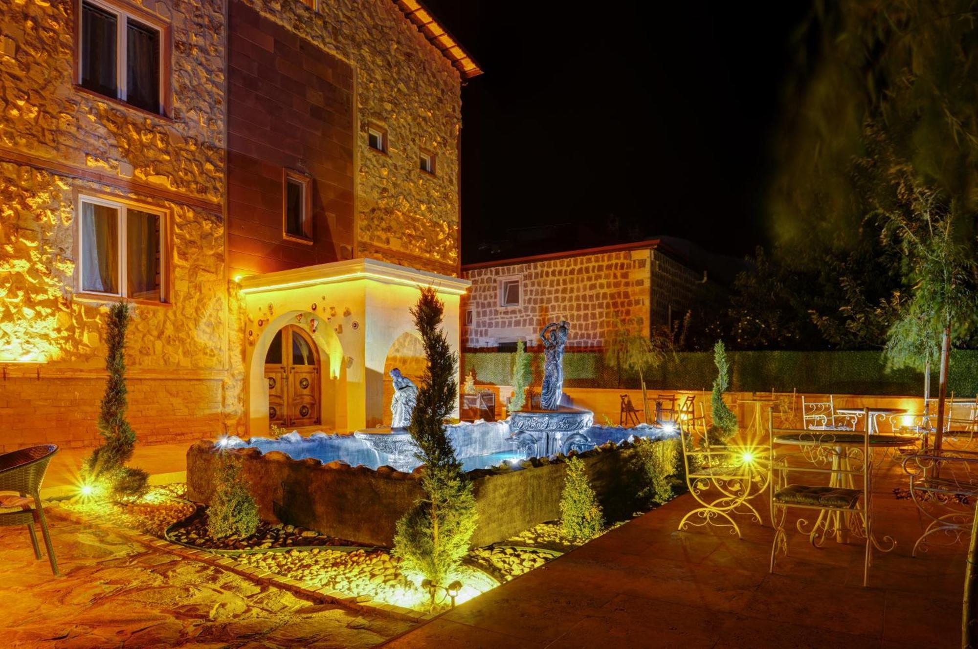 Hotel Moonlight Of Cappadocia Uçhisar Zewnętrze zdjęcie